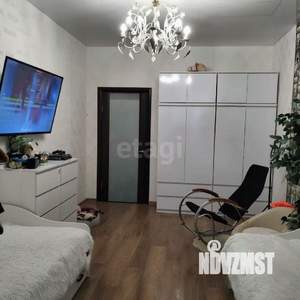 2-к квартира, вторичка, 90м2, 1/4 этаж
