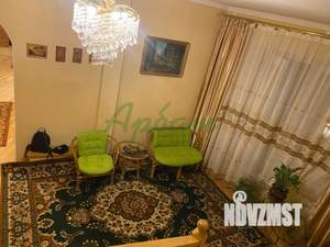4-к квартира, вторичка, 180м2, 9/10 этаж