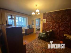 3-к квартира, вторичка, 53м2, 1/9 этаж
