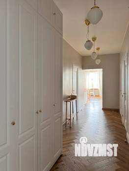 3-к квартира, вторичка, 101м2, 3/3 этаж