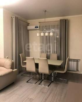 3-к квартира, вторичка, 82м2, 2/4 этаж