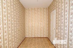 3-к квартира, вторичка, 74м2, 9/9 этаж