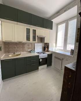 3-к квартира, вторичка, 42м2, 4/4 этаж