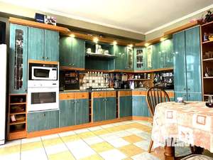 3-к квартира, вторичка, 104м2, 4/4 этаж