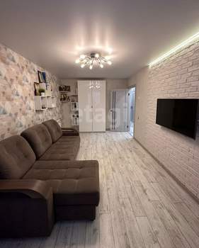 3-к квартира, вторичка, 61м2, 5/5 этаж