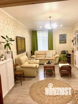 2-к квартира, вторичка, 65м2, 2/4 этаж