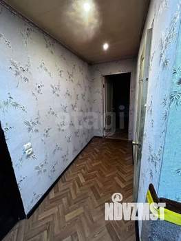 4-к квартира, вторичка, 61м2, 1/5 этаж