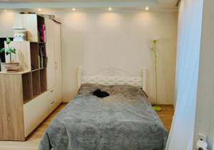 3-к квартира, вторичка, 100м2, 5/10 этаж