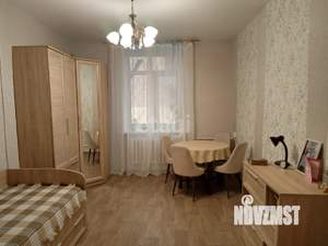 2-к квартира, вторичка, 49м2, 1/4 этаж