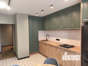 2-к квартира, вторичка, 68м2, 1/4 этаж
