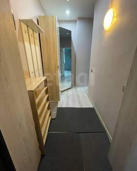 2-к квартира, вторичка, 42м2, 3/4 этаж