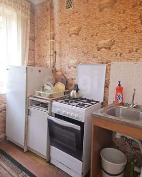 2-к квартира, вторичка, 44м2, 1/5 этаж