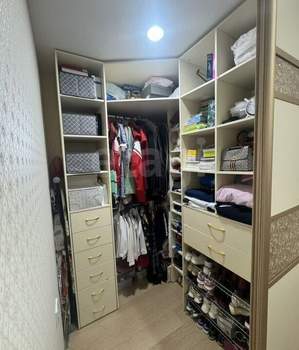 2-к квартира, вторичка, 72м2, 1/17 этаж