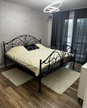 2-к квартира, вторичка, 64м2, 1/4 этаж