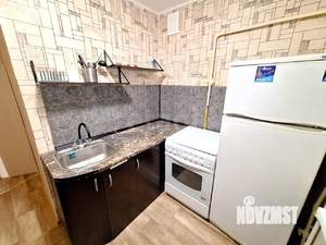 2-к квартира, вторичка, 44м2, 1/4 этаж