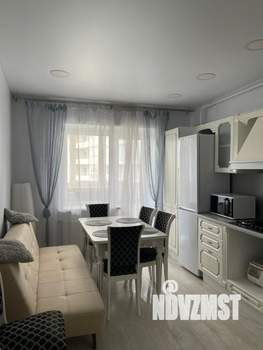 2-к квартира, вторичка, 64м2, 10/10 этаж