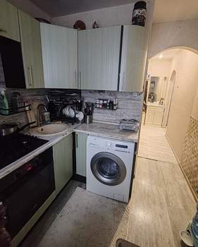 2-к квартира, вторичка, 43м2, 1/5 этаж