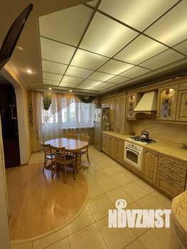 1-к квартира, вторичка, 52м2, 5/5 этаж