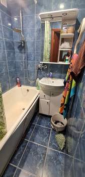 3-к квартира, вторичка, 60м2, 5/5 этаж