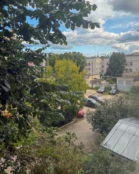 3-к квартира, вторичка, 64м2, 3/5 этаж