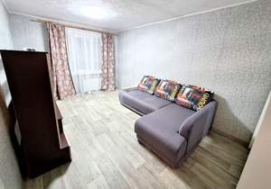 2-к квартира, вторичка, 44м2, 1/4 этаж