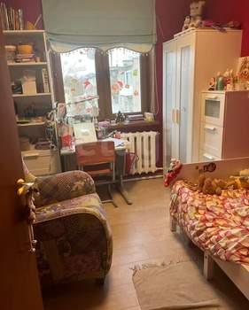 4-к квартира, вторичка, 62м2, 5/5 этаж