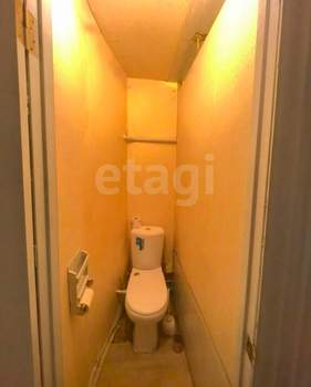 3-к квартира, вторичка, 61м2, 5/5 этаж