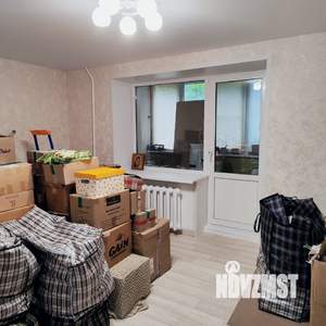2-к квартира, вторичка, 53м2, 1/9 этаж