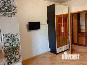 2-к квартира, вторичка, 63м2, 2/10 этаж