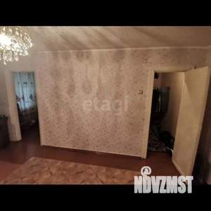 2-к квартира, вторичка, 44м2, 1/4 этаж