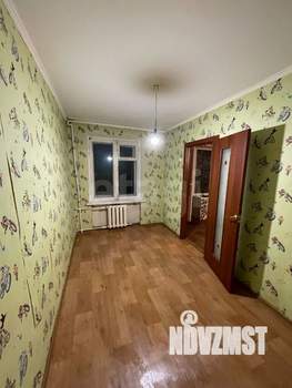 2-к квартира, вторичка, 44м2, 1/4 этаж