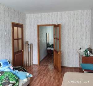 2-к квартира, вторичка, 43м2, 3/5 этаж