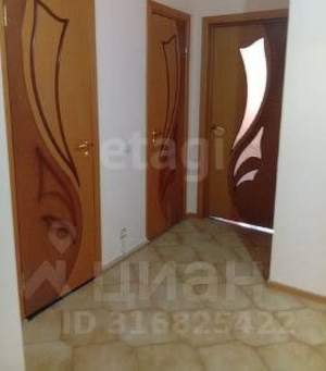 2-к квартира, вторичка, 60м2, 1/9 этаж