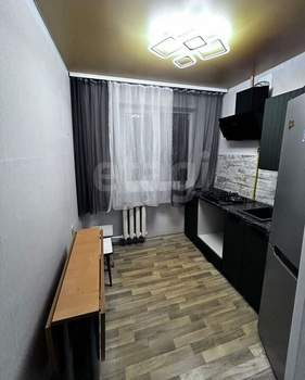 4-к квартира, вторичка, 61м2, 1/5 этаж