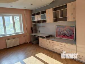 2-к квартира, вторичка, 63м2, 2/10 этаж