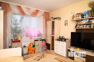 2-к квартира, вторичка, 56м2, 8/9 этаж