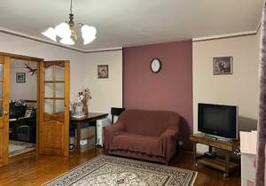 4-к квартира, вторичка, 92м2, 2/5 этаж