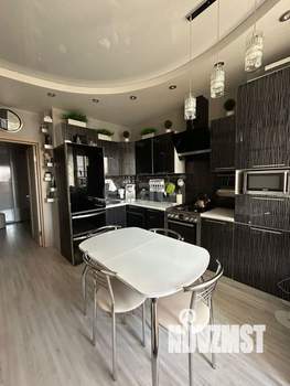 2-к квартира, вторичка, 61м2, 9/11 этаж