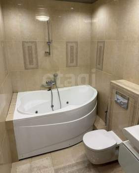 3-к квартира, вторичка, 101м2, 8/9 этаж
