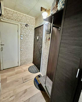 3-к квартира, вторичка, 61м2, 7/9 этаж