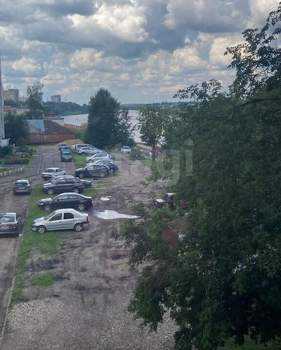 2-к квартира, вторичка, 60м2, 3/12 этаж