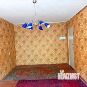 2-к квартира, вторичка, 44м2, 1/5 этаж