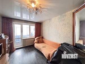 2-к квартира, вторичка, 52м2, 1/9 этаж