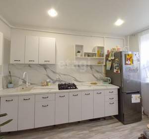 2-к квартира, вторичка, 64м2, 1/3 этаж