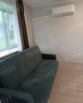 2-к квартира, вторичка, 42м2, 1/5 этаж