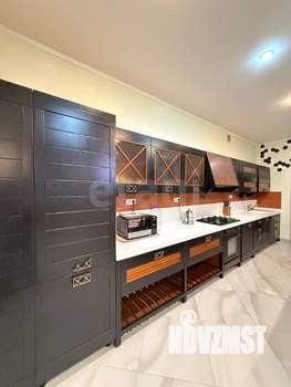 6-к квартира, вторичка, 217м2, 1/3 этаж