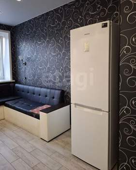 1-к квартира, вторичка, 47м2, 1/4 этаж