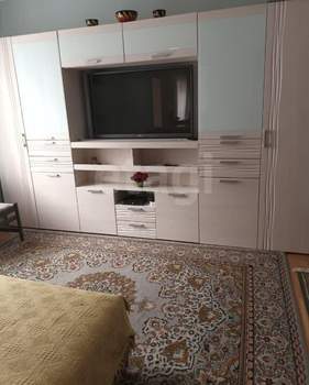 6-к квартира, вторичка, 165м2, 3/3 этаж