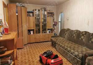 4-к квартира, вторичка, 62м2, 1/5 этаж