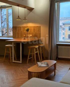 2-к квартира, вторичка, 63м2, 4/5 этаж